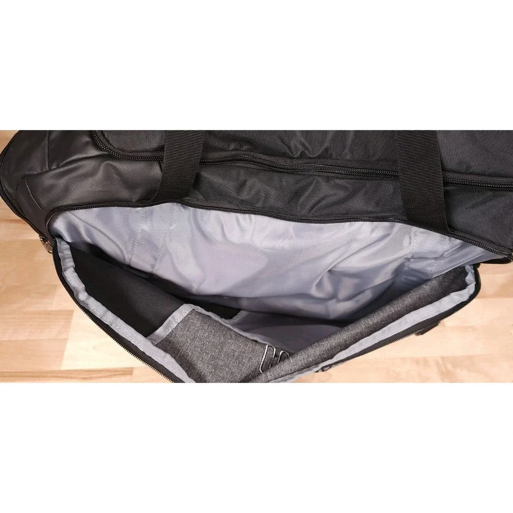 UNDER ARMOUR Mens UA Undeniable 4.0 Duffle Graphite Black Bag Gym